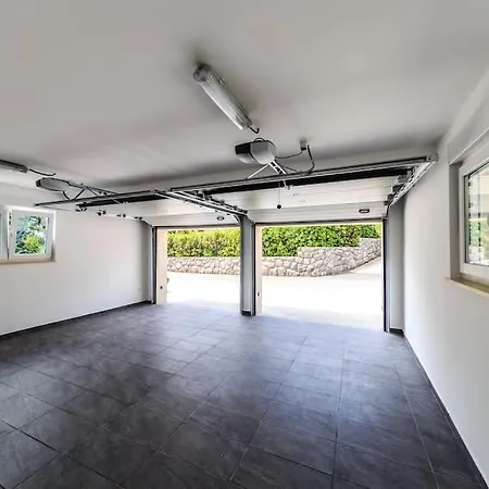 Apt2 - Two Angels With Swimming Pool, - Opatija * Ika